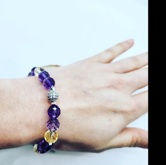 Faceted Amethyst and Citrine Bracelet 8 mm - Picture 3 of 5